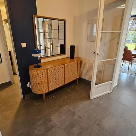 Сasa de vacaciones Family For 4 People, With Garden